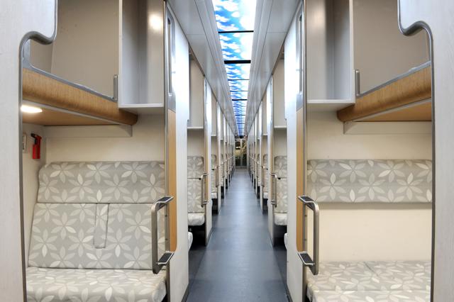 中國(guó)首列可變編組動(dòng)車組在中車唐山公司完成試驗(yàn) 申請(qǐng)專利近80項(xiàng)