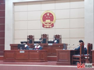 �ӱ��������V�^(q��)��С�W(xu��)����(d��ng)�����١�����У�@���谸